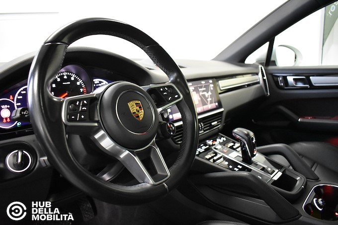 PORSCHE Cayenne Coupé 3.0 V6 Platinum Edition